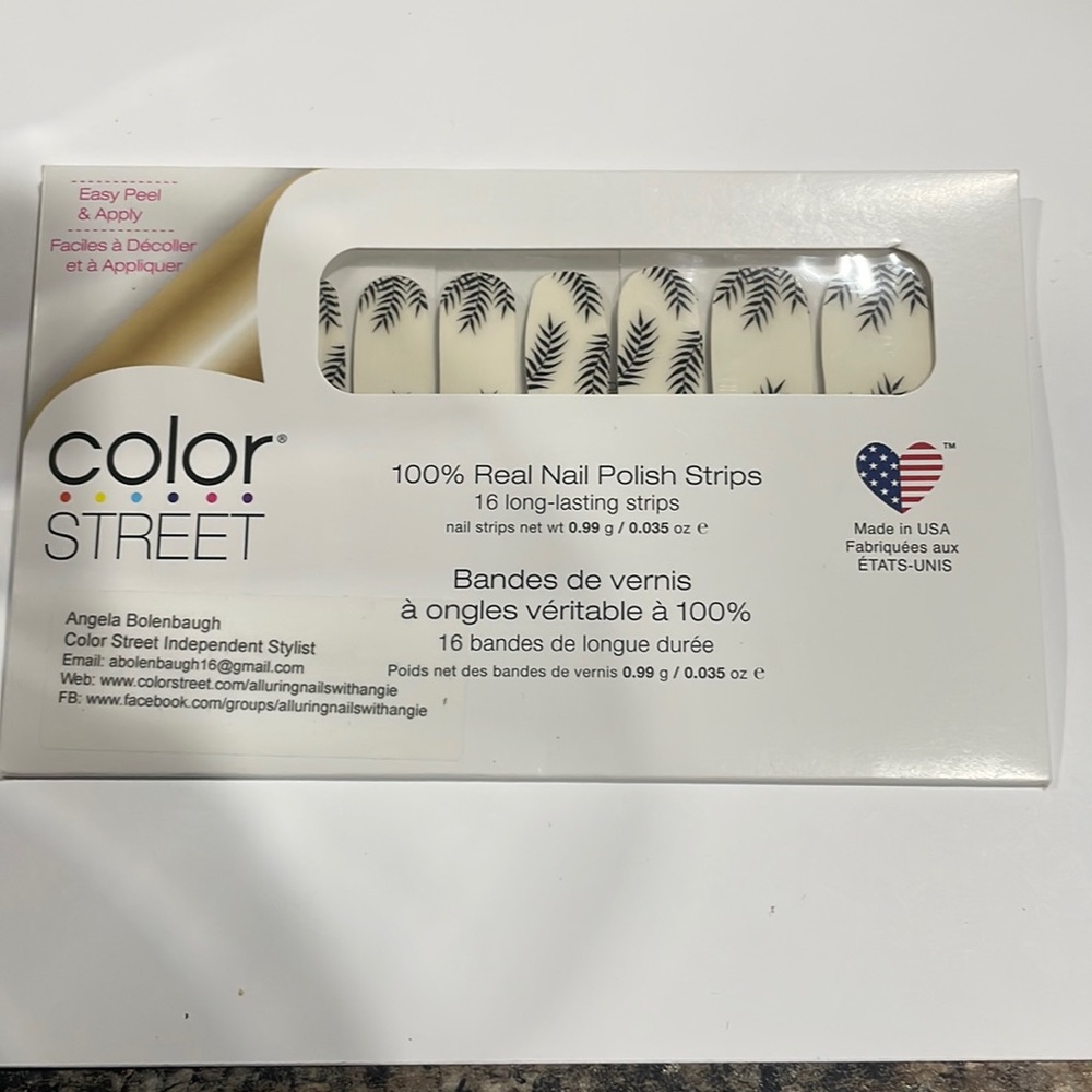 Color Street Nail Polish Strips “Palm before the storm” NWT